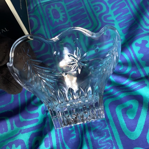 Killarney Crystal Starbright Candy Nuts Relish Bowl from Ireland NEW IN BOX - Picture 5 of 15